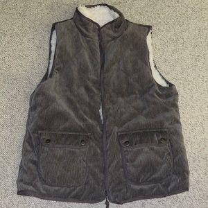 Reversible vest